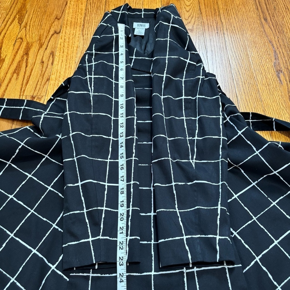 Monroe & Main Preppy Black White Plaid Double-breasted Peplum Swing Trench Coat - Picture 9 of 16